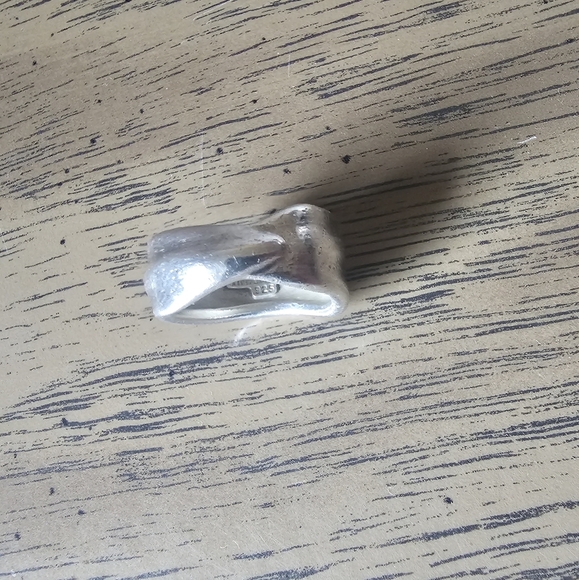 Tiffany & Co. Vintage Leaf Ring - Picture 1 of 9